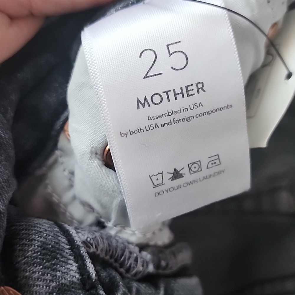 MOTHER  Distressed High Waisted Rider Ankle Jeans Size 25 - Picture 8 of 15